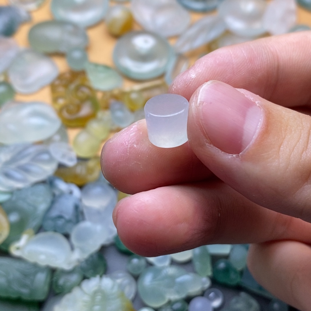 定制翡翠未镶嵌珠子