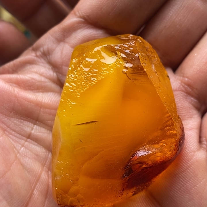 未镶嵌定制琥珀天然蜜蜡原石