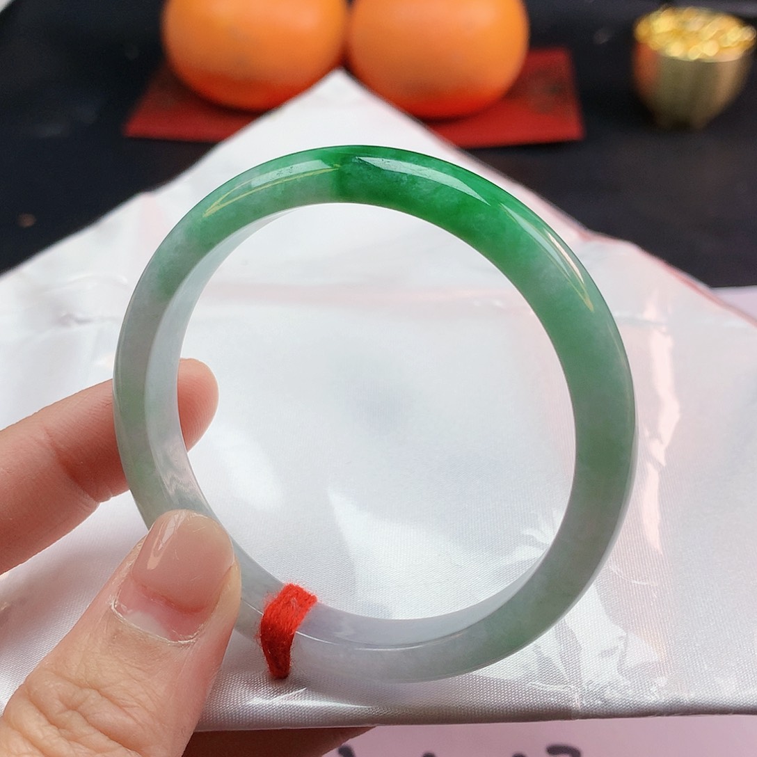 翡翠手镯未镶嵌53圈150015