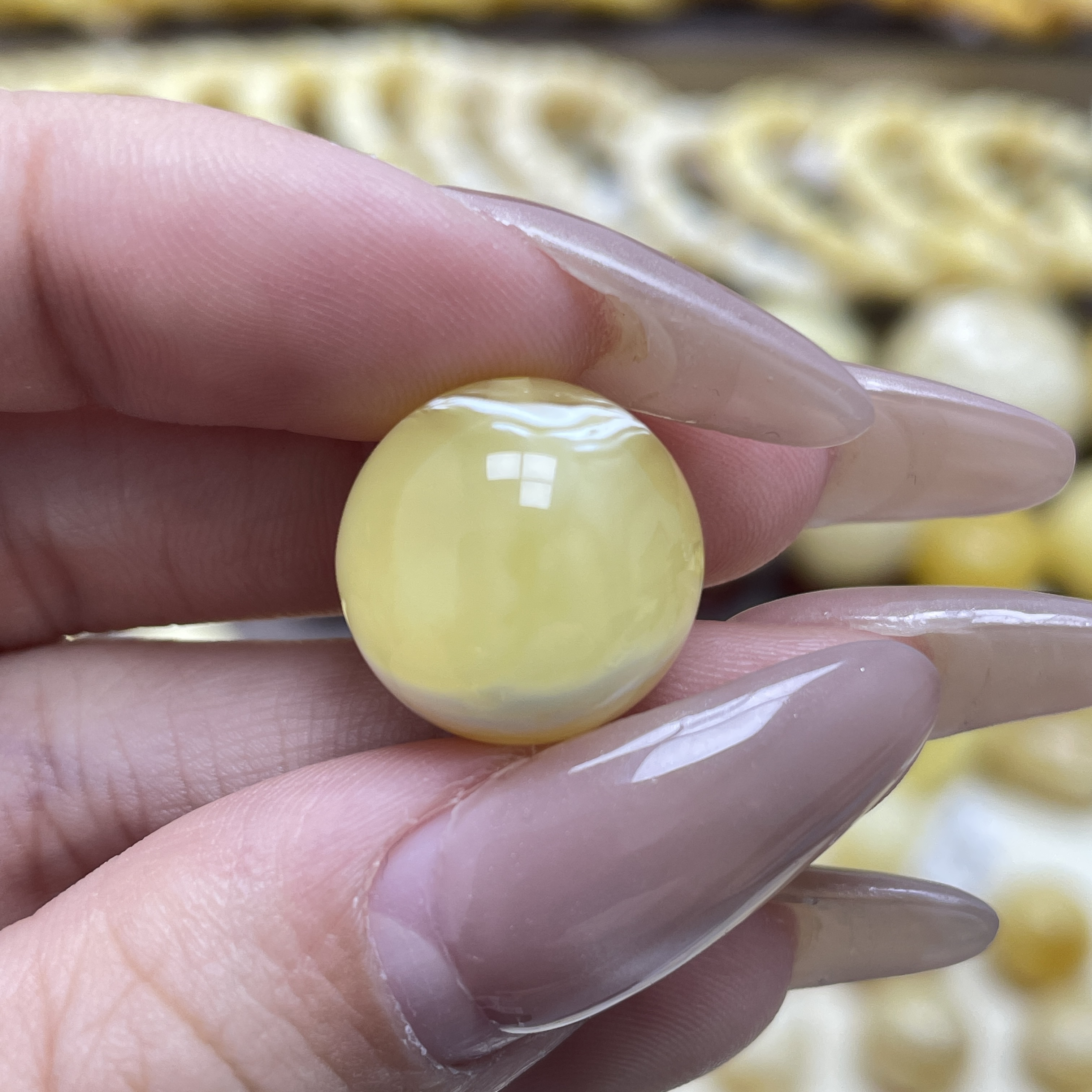 段掌柜臻选·15.8mm天然原矿蜜蜡特色金妖白拉丝溶洞圆珠瑕