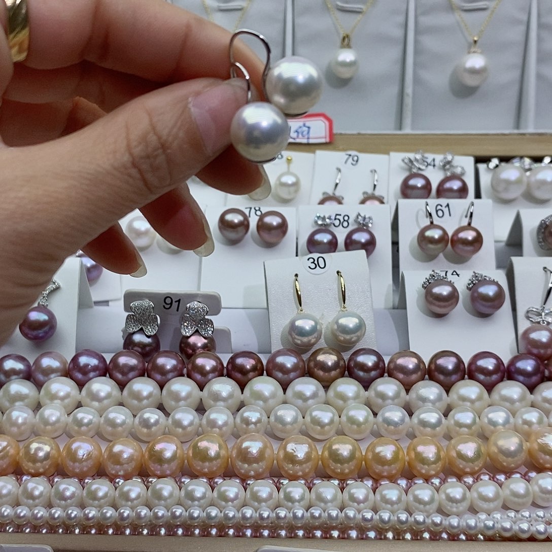 淡水珍珠吊坠(赠链)银S925镶嵌昌****纺