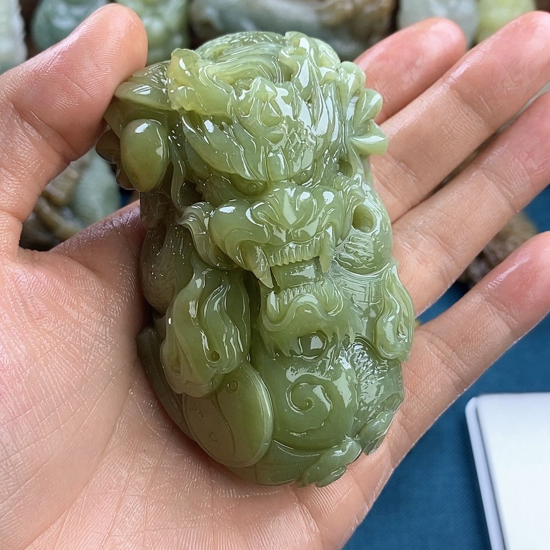 未镶嵌和田玉珠宝奇石