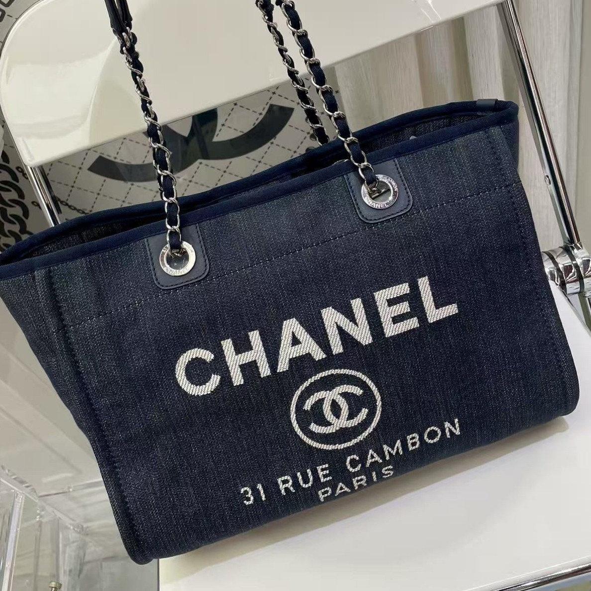 95新 Chanel/香奈儿 8471 Chanel 丹宁牛仔银链沙滩单肩包