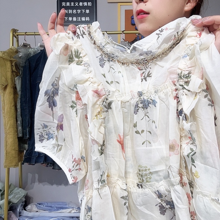 汐***汐闪电购210重工半袖