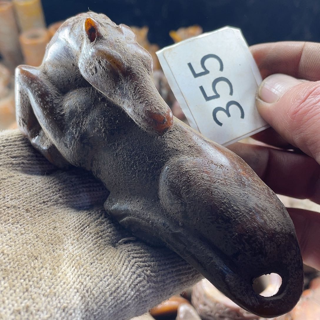 和田玉（糖玉）未镶嵌挂件