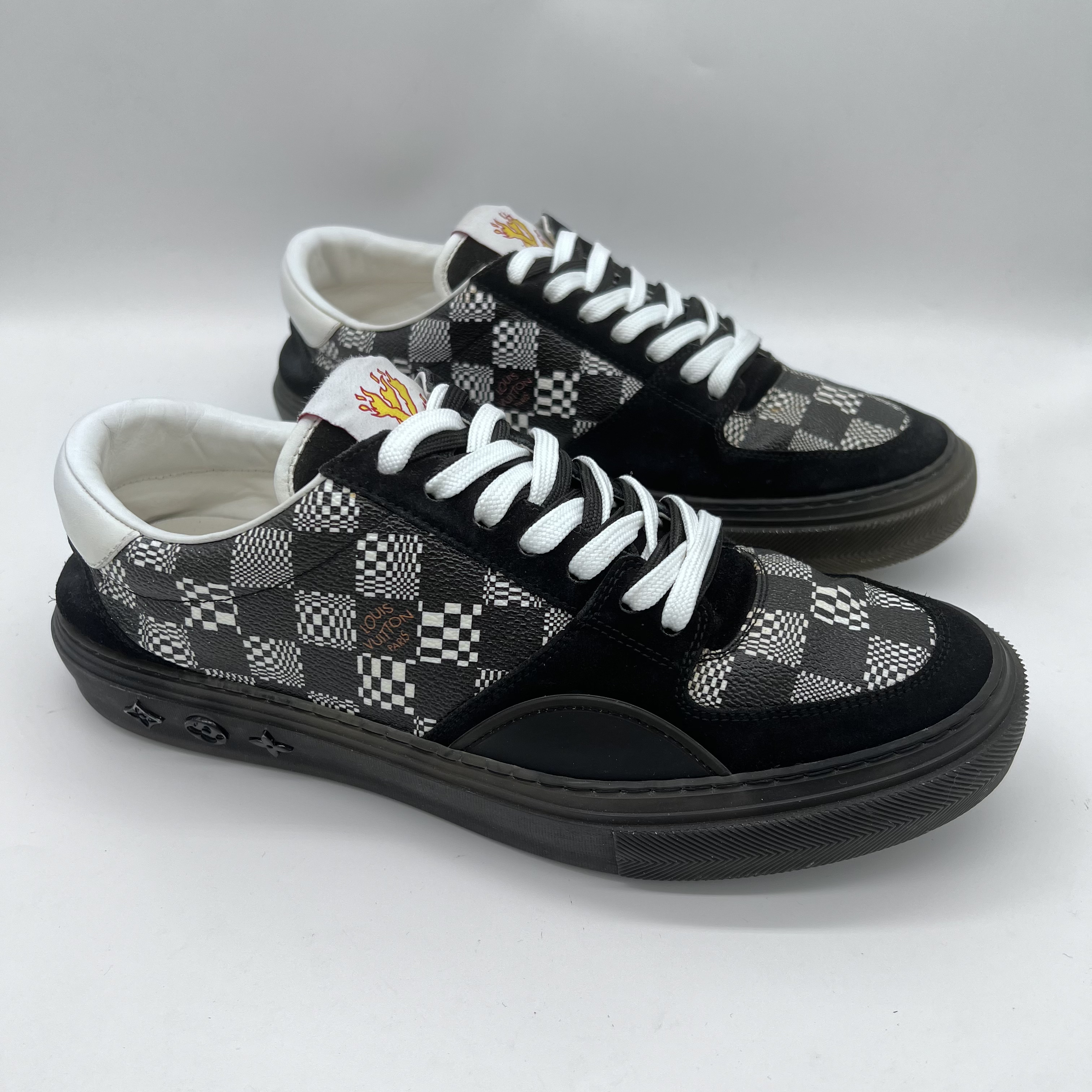 95新 LouisVuitton/路易威登 Ollie系列黑色棋盘格板鞋7欧VS0152