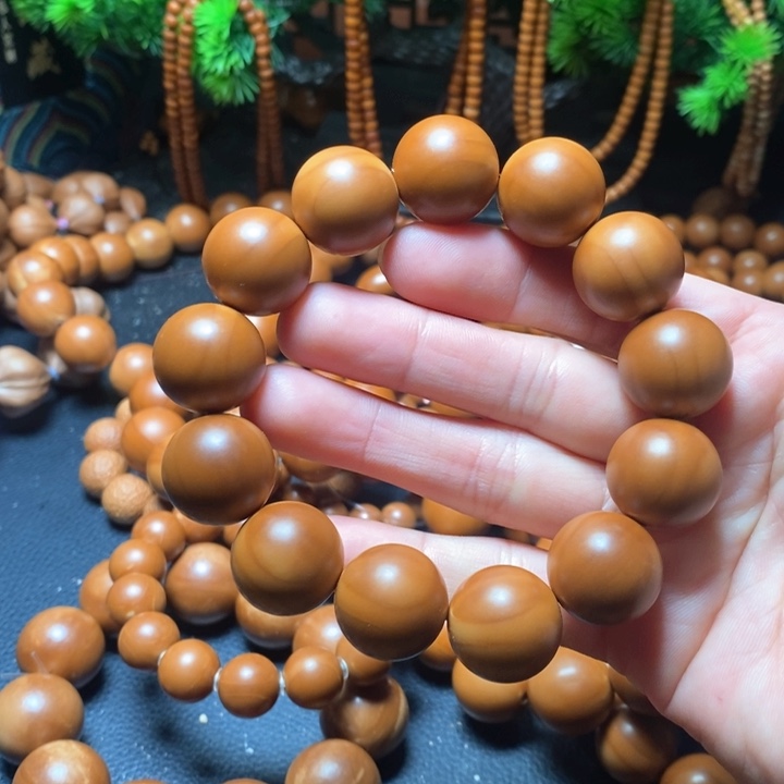 橄榄核手串1.85福利光珠