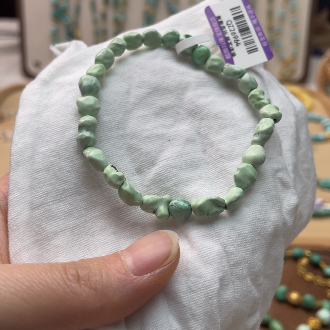 绿松石手串未镶嵌