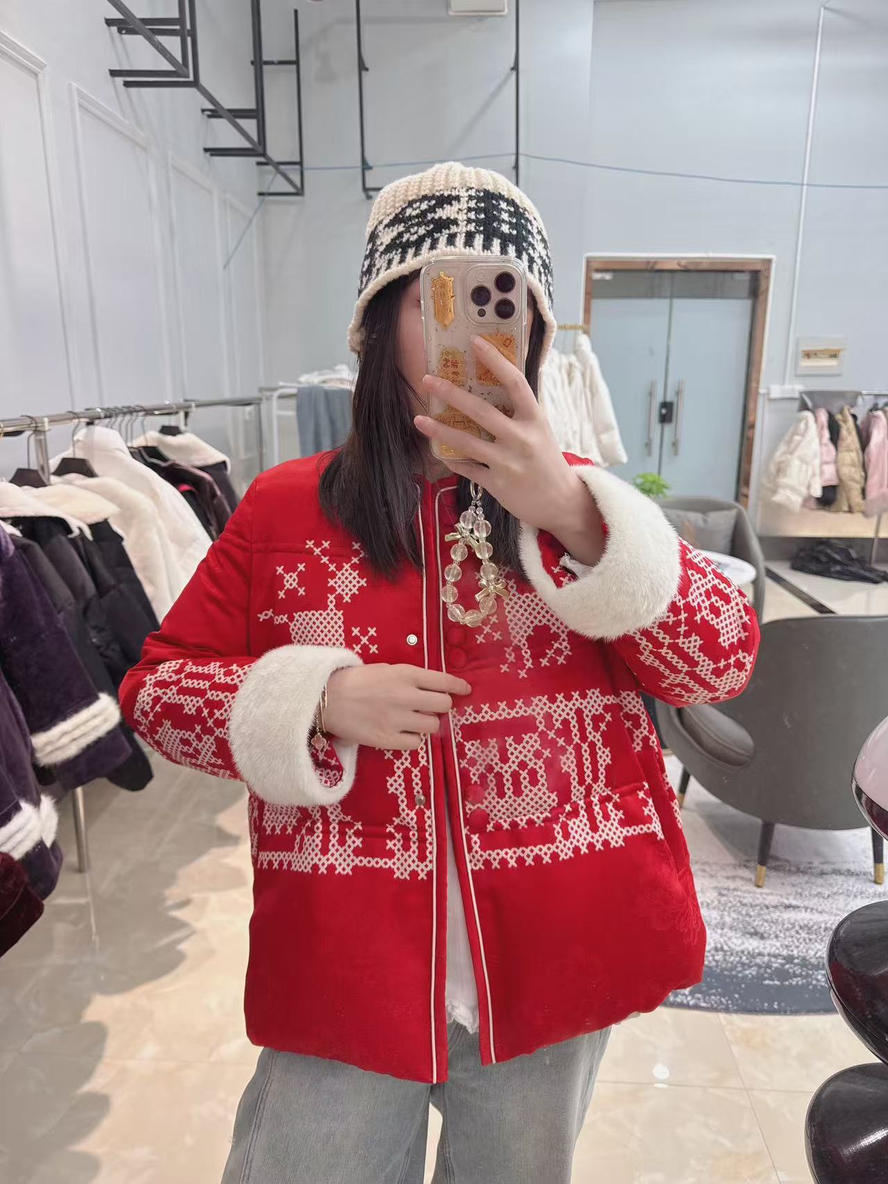 洁哥 2025新款DF-60673鹅绒服外套女圆领中国风冬季时尚国潮