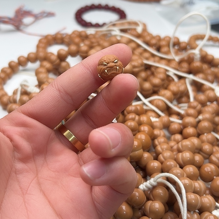 猴头核桃吊坠配饰20