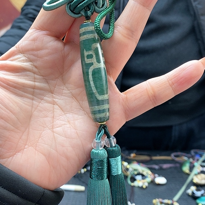 玛瑙/玉髓颈饰合金