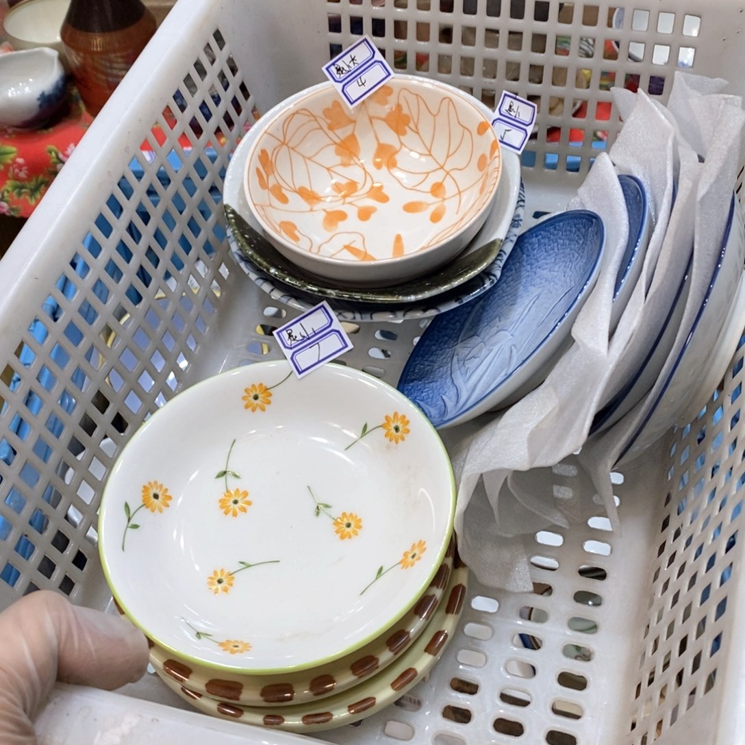 瓷片是***啊提高哈哈哈哈哈哈