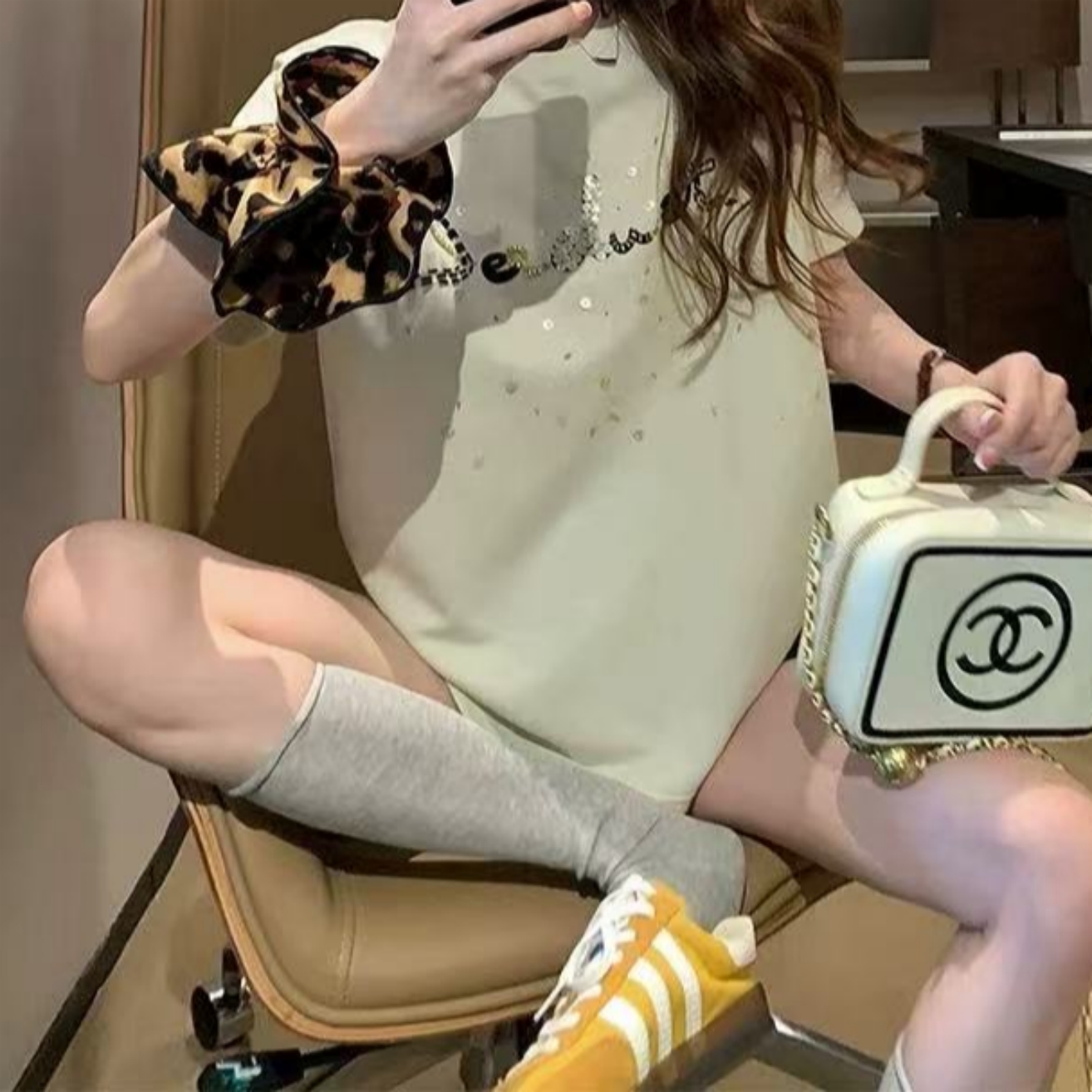 Z.X 重工刺绣穿珠设计款短袖T 8031（C2）