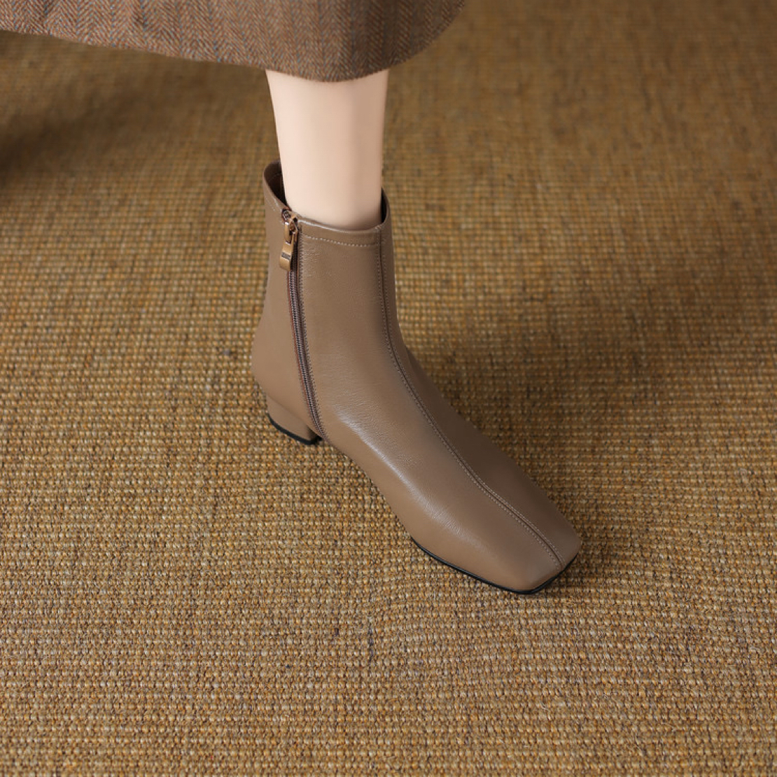 小卿·~羊皮3公分/秋冬真皮短靴方头低跟瘦瘦靴6690