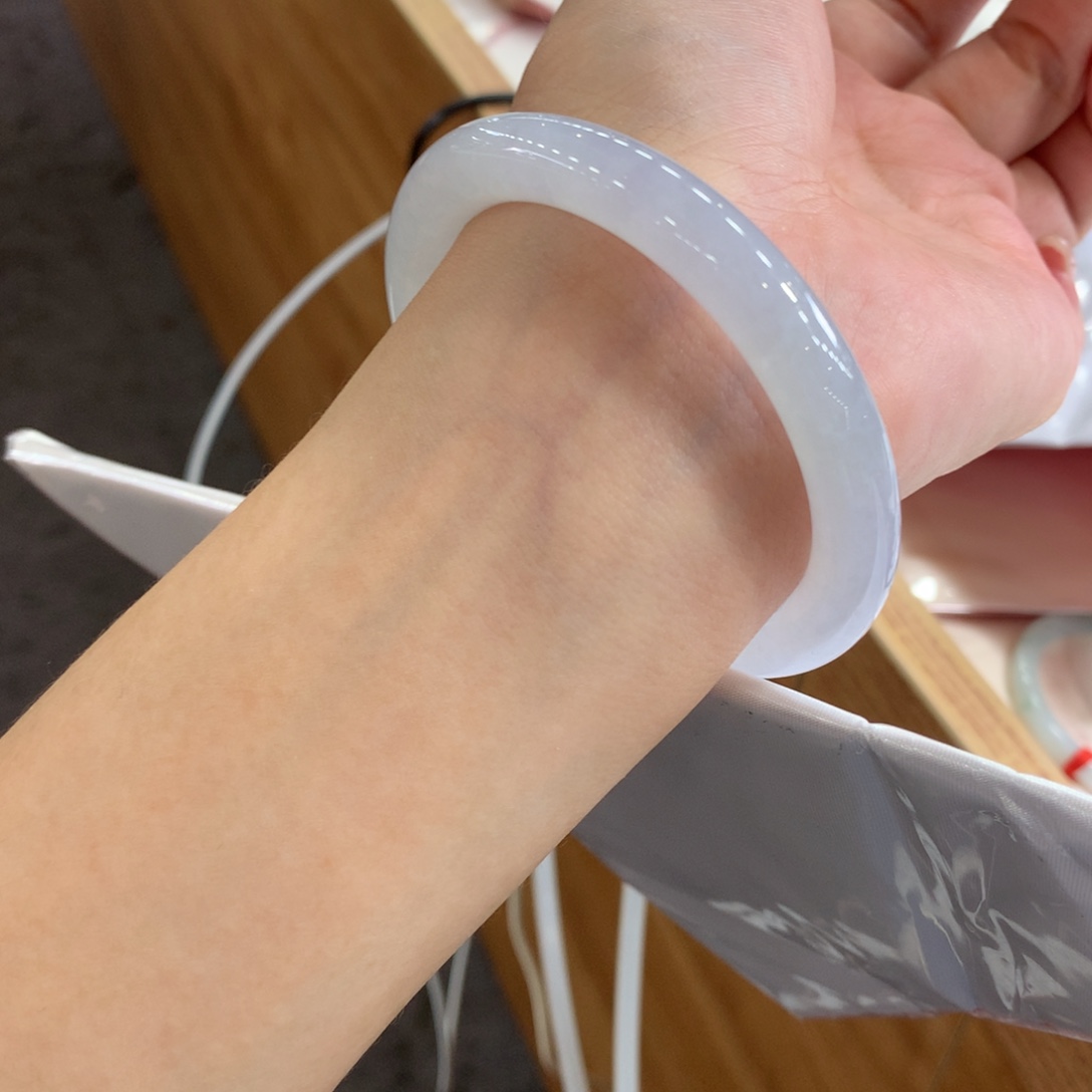 翡翠未镶嵌手镯天然Ａ货翡翠55/56