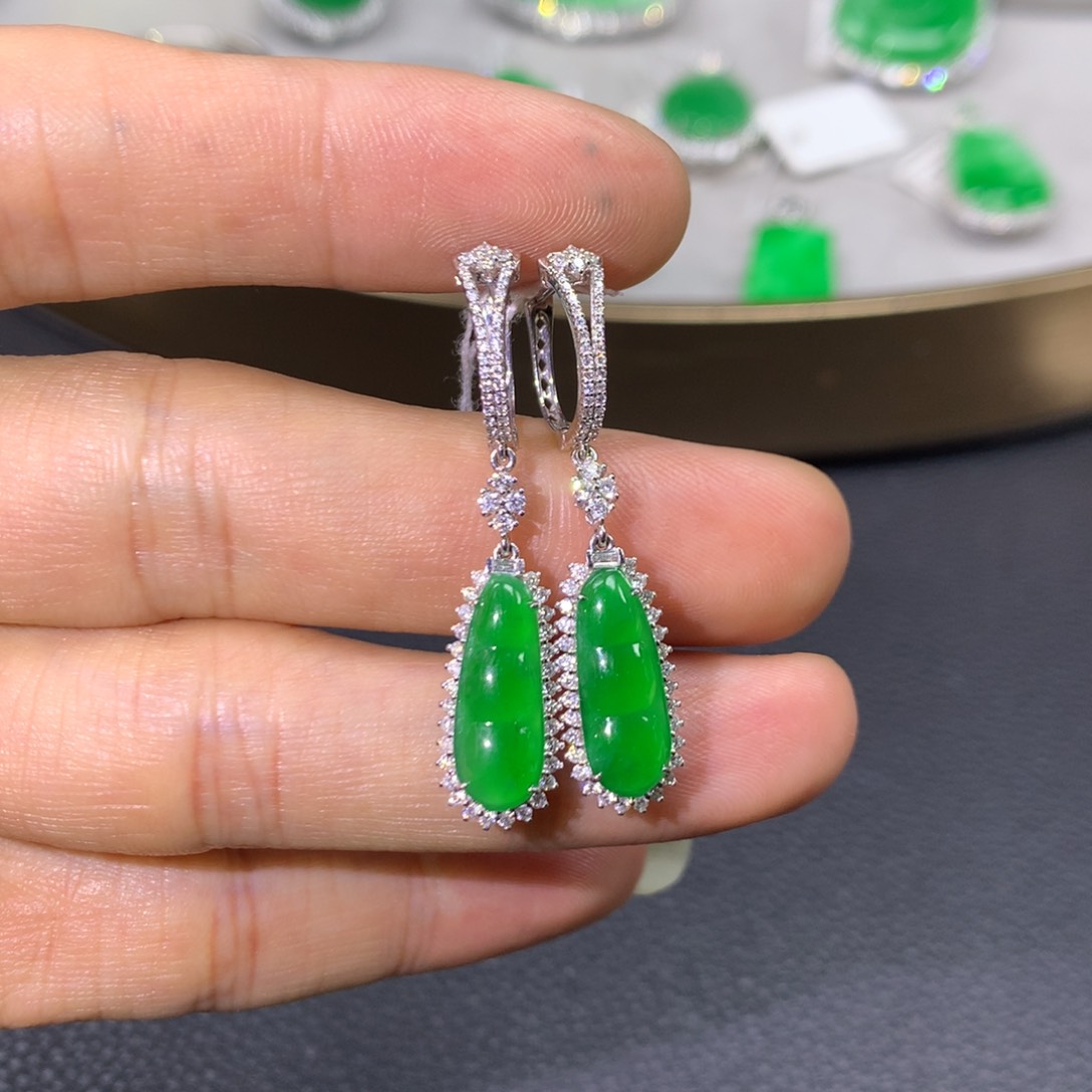 翡翠耳饰18K金镶嵌翡翠