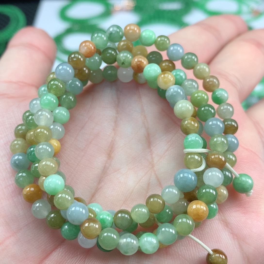 翡翠手链未镶嵌翡翠