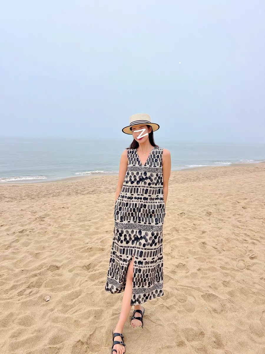 BENYI/本异 天丝亚麻宽松圆领老钱风无袖连衣裙两穿长款背心裙