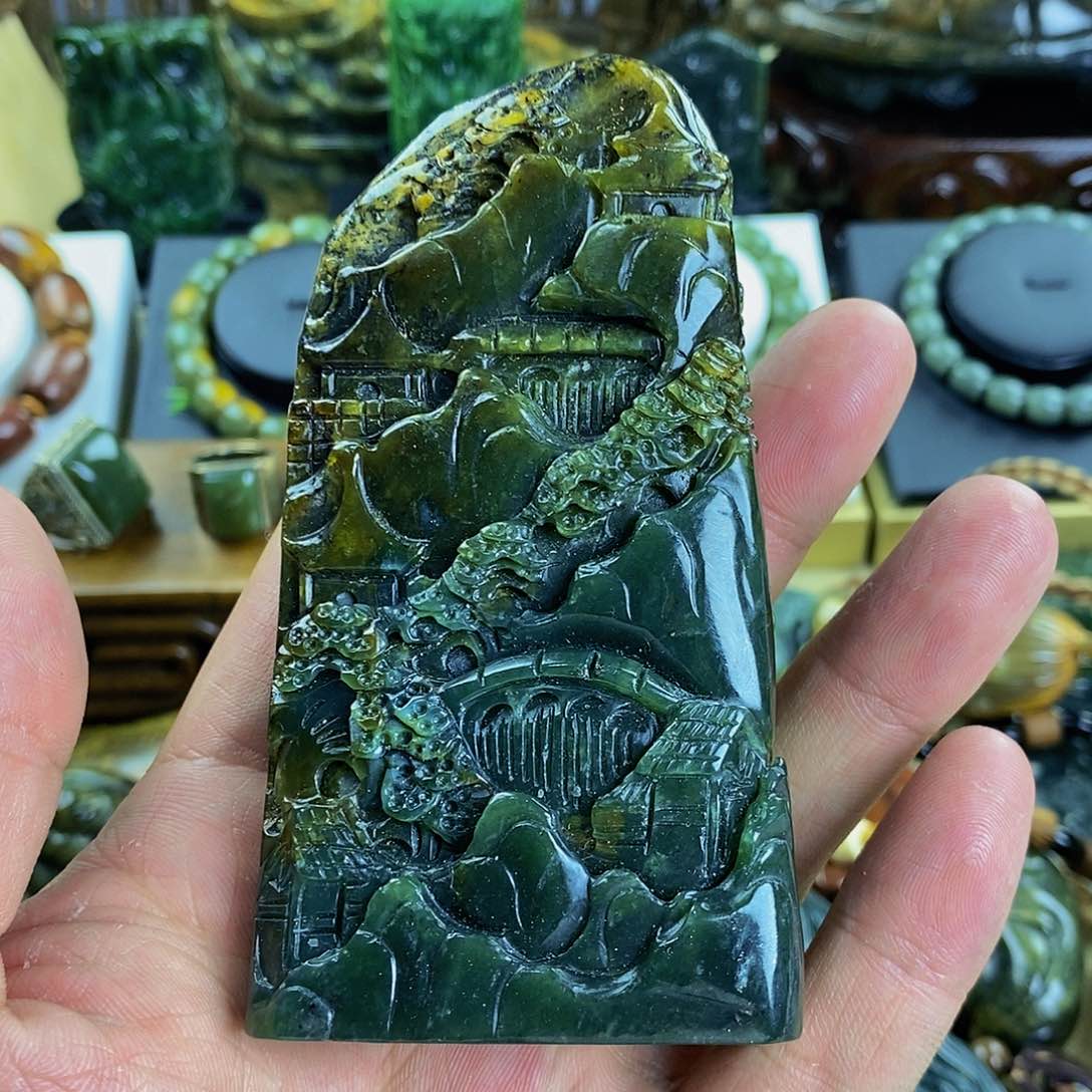 岫岩河磨玉（透闪石质玉）手把未镶嵌