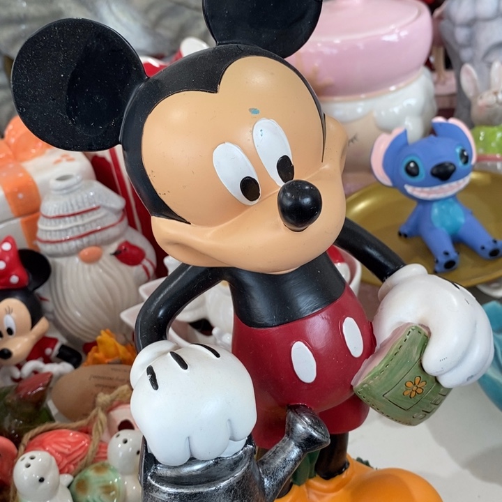 摆件。**-陶瓷树脂家居摆件