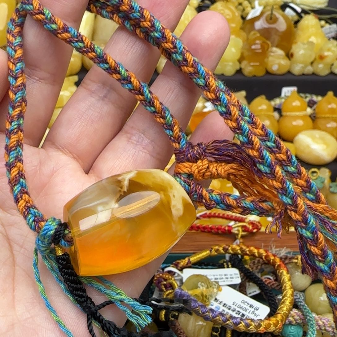 蜜蜡套链未镶嵌原创款蜜蜡马蹄珠锁骨