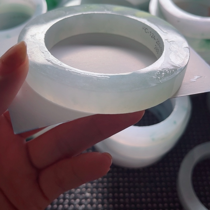 相***谁定制翡翠天然a货翡翠手镯未镶嵌