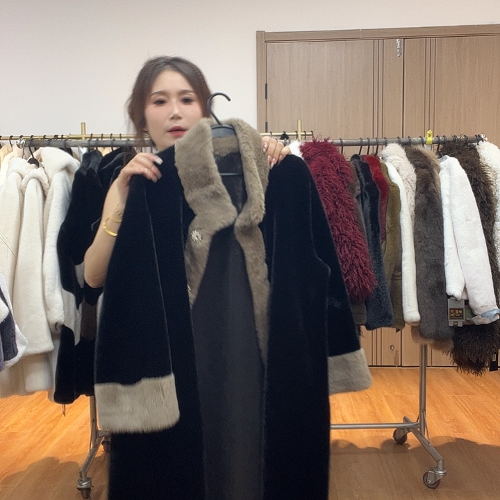 3号皮毛一体外套女