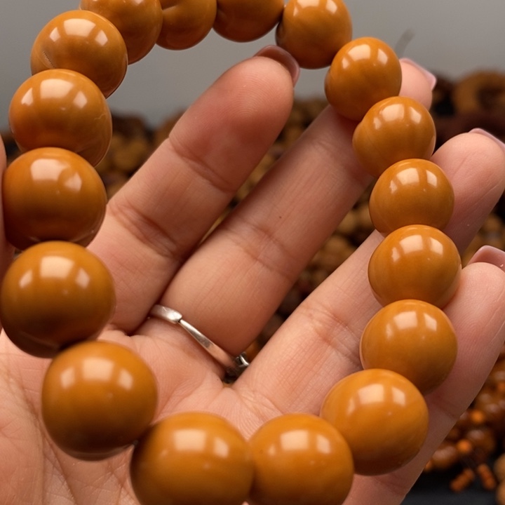 猴头核桃吊坠我们也在