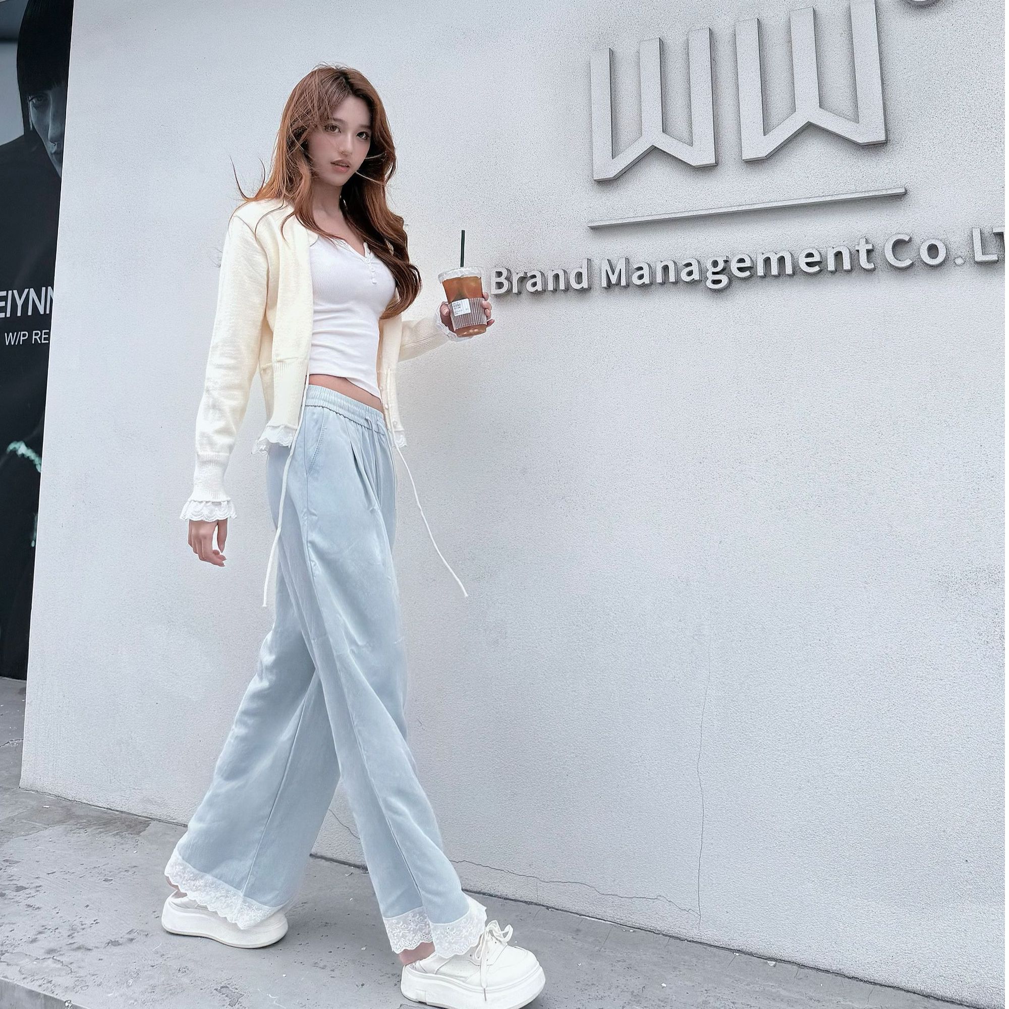 【岭南故事】蕾丝边阔腿裤女春夏新款设计感高腰宽松显瘦休闲250004