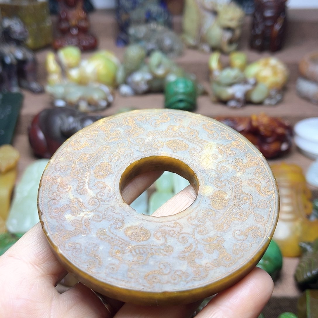 白玉菩提吊坠98。。