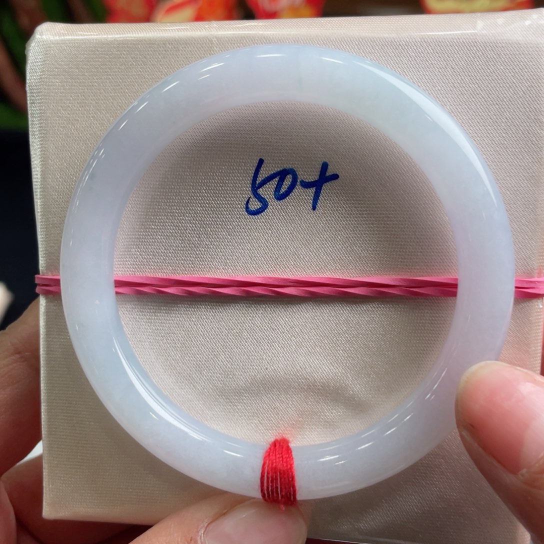 翡翠手镯未镶嵌缅甸翡翠手镯2