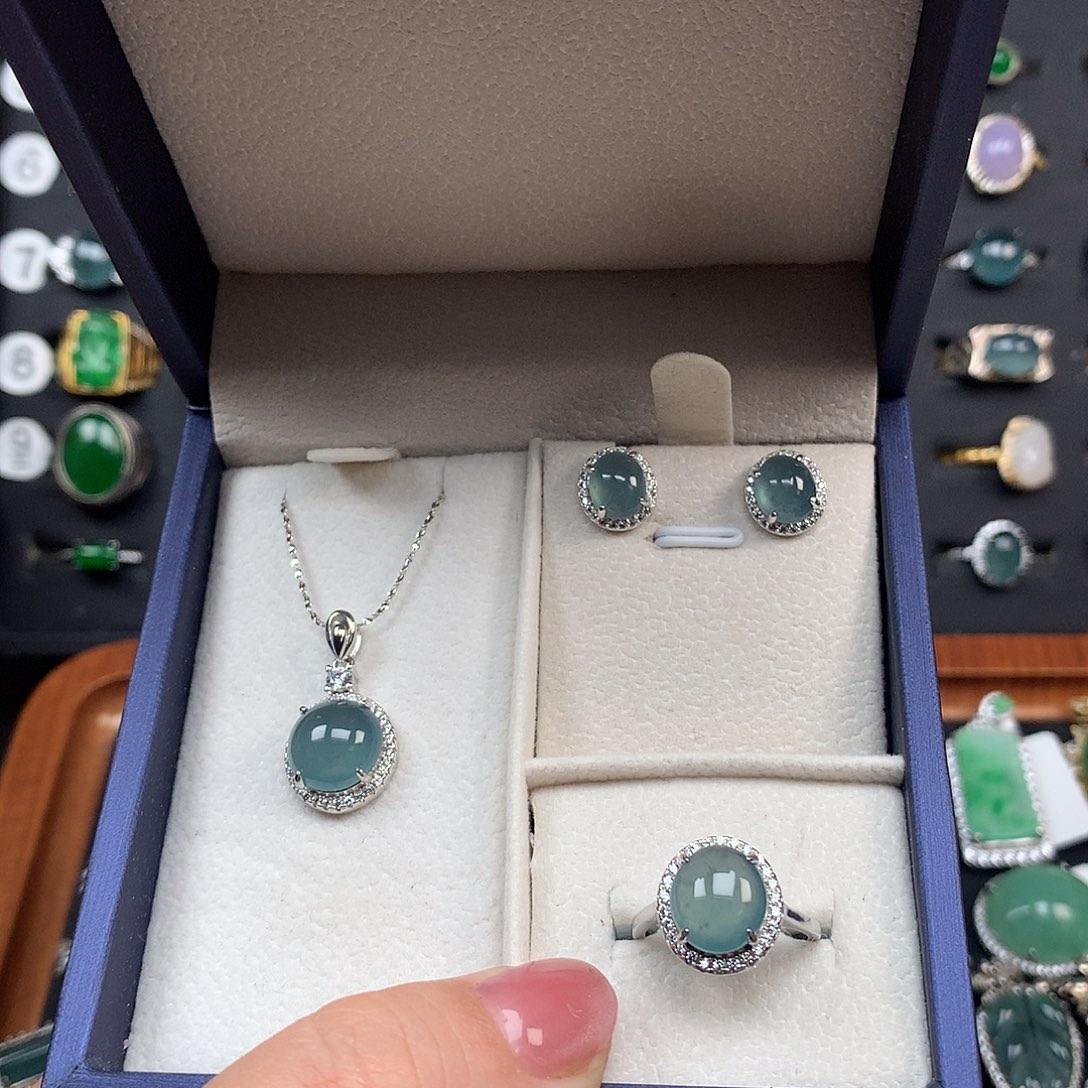 翡翠戒指银S925镶嵌戒指925