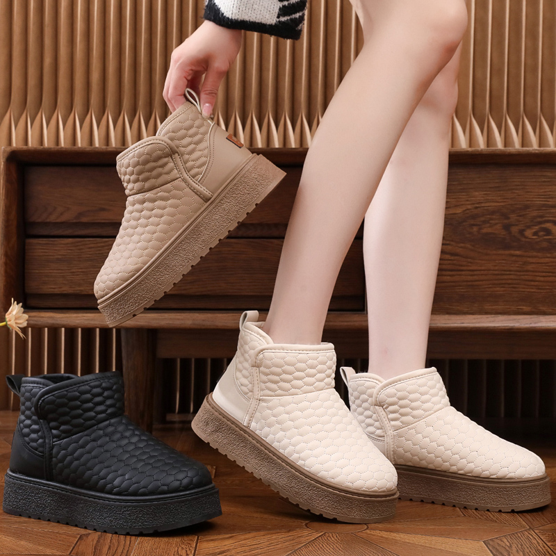 雪地靴女新款防水冬季百搭加厚加绒保暖棉鞋厚底圆头短筒防滑鞋子