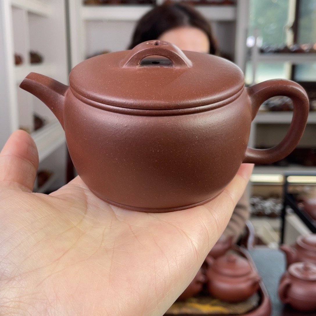 紫砂茶壶底槽清汉瓦200cc
