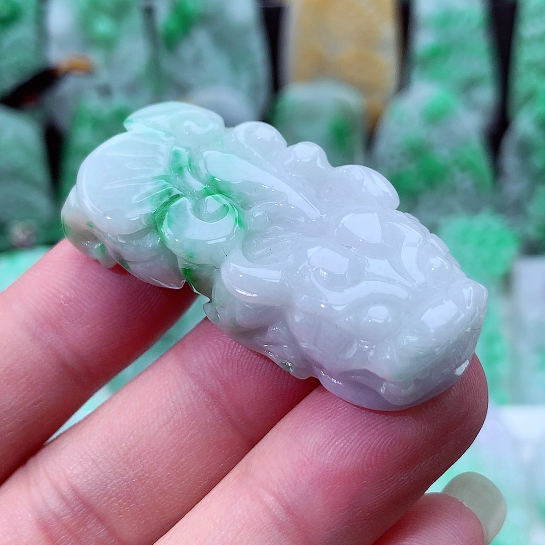 翡翠未镶嵌颈饰翡翠吊坠