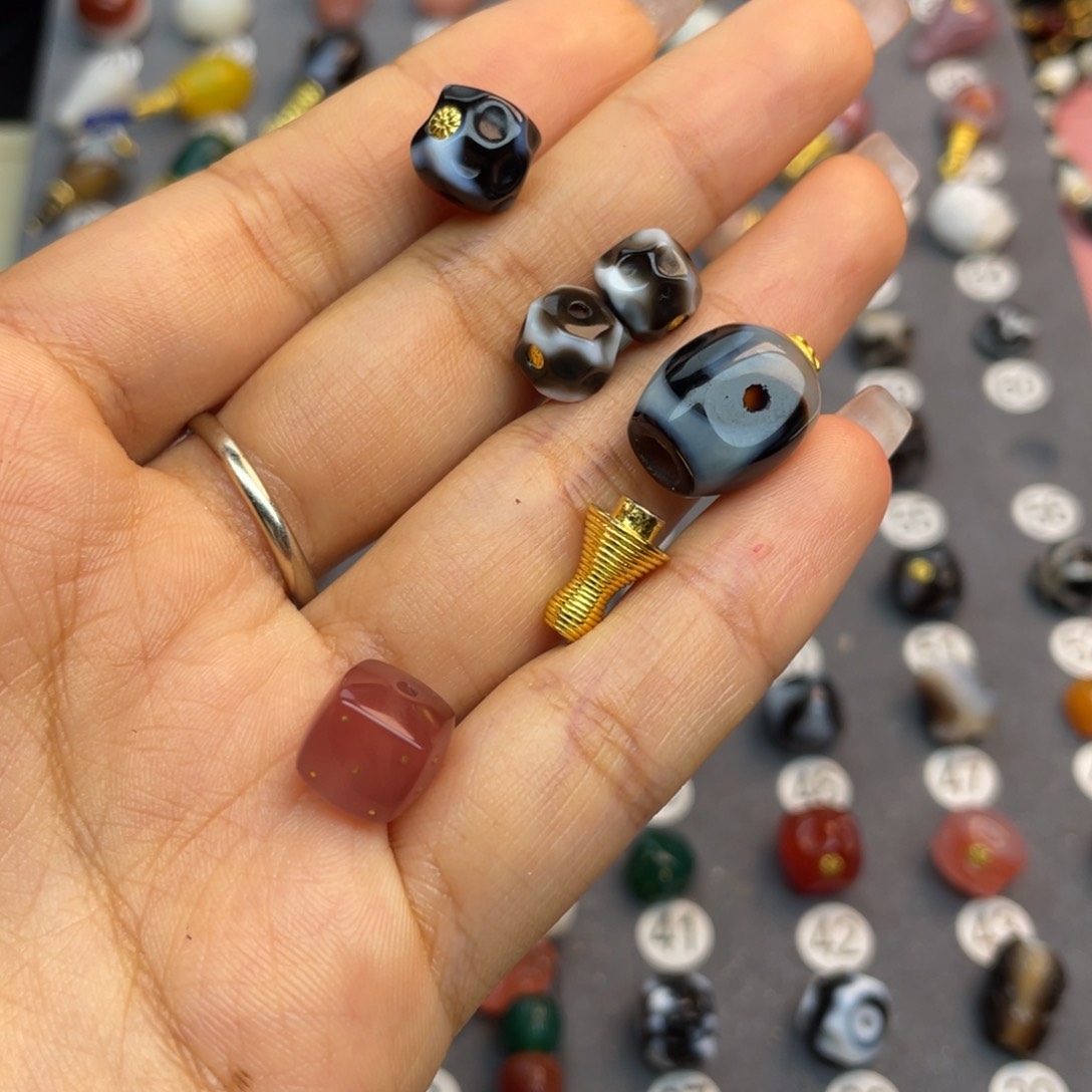 玛瑙/玉髓配饰合金小****⁸