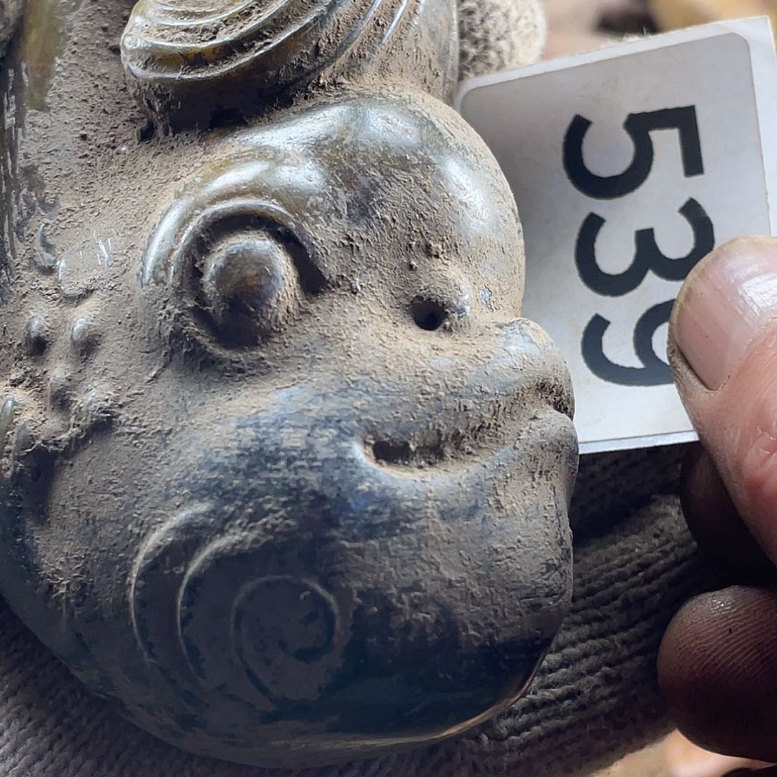 花***仔和田玉（糖玉）未镶嵌挂件