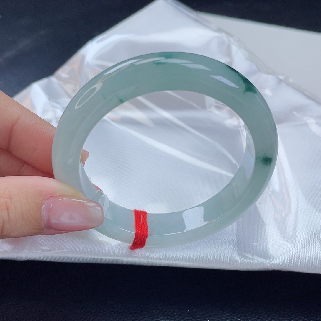 翡翠手镯未镶嵌翡翠3090