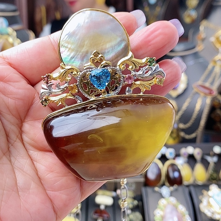 琥珀颈饰银S925镶嵌吊坠