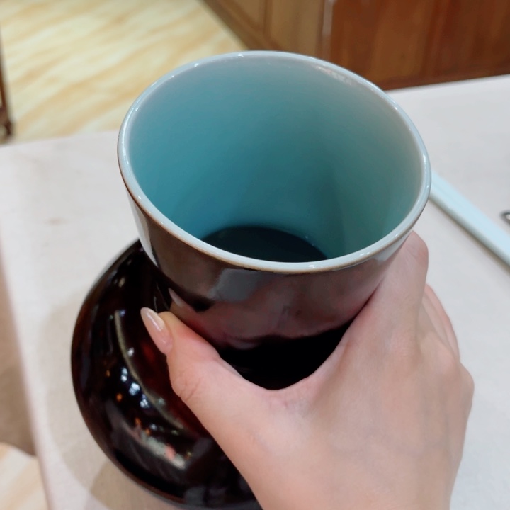 青瓷哈哈哈哈哈哈哈