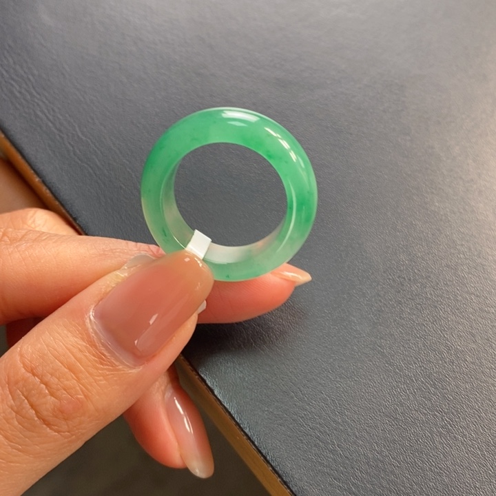 石英质玉戒指未镶嵌明****~天然