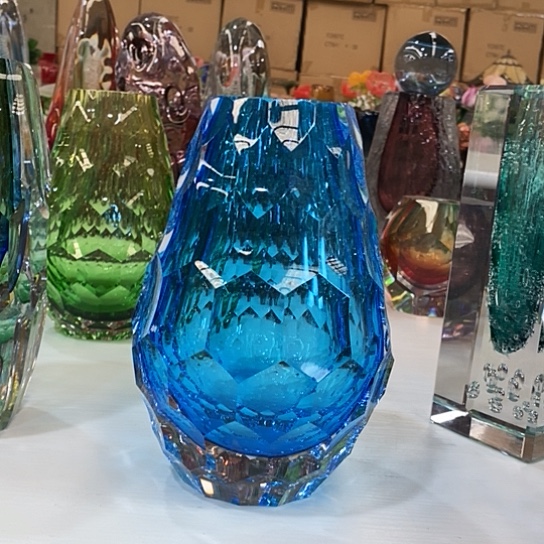 琉璃水晶花瓶高22厘米口径6厘米