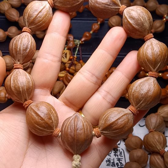 爱***串手串/手链橄榄核橄榄核手串铁核四花蜜桃鸡血红2.1*2.7