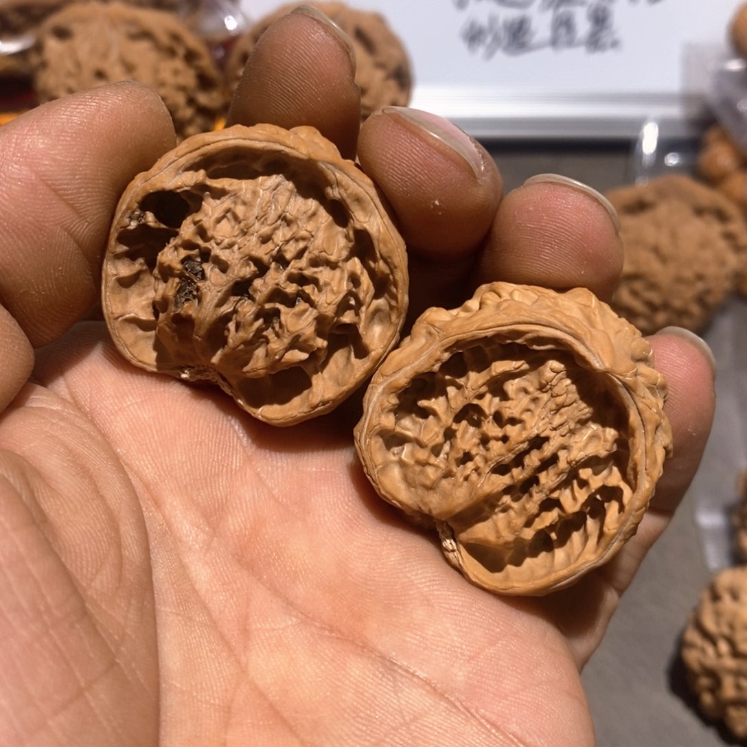 文玩核桃把件熬**拜蛇头