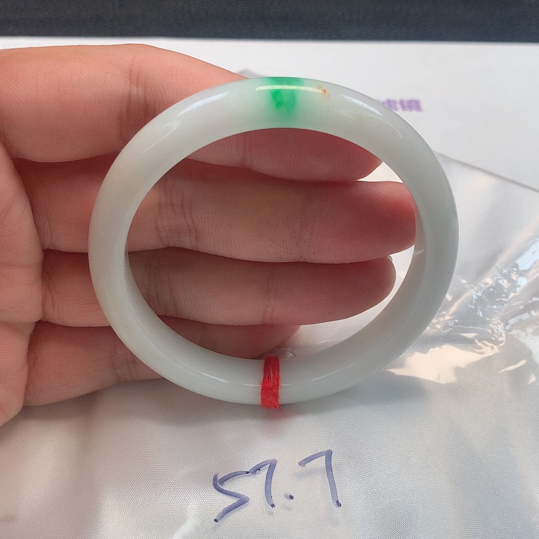 翡翠手镯未镶嵌313号