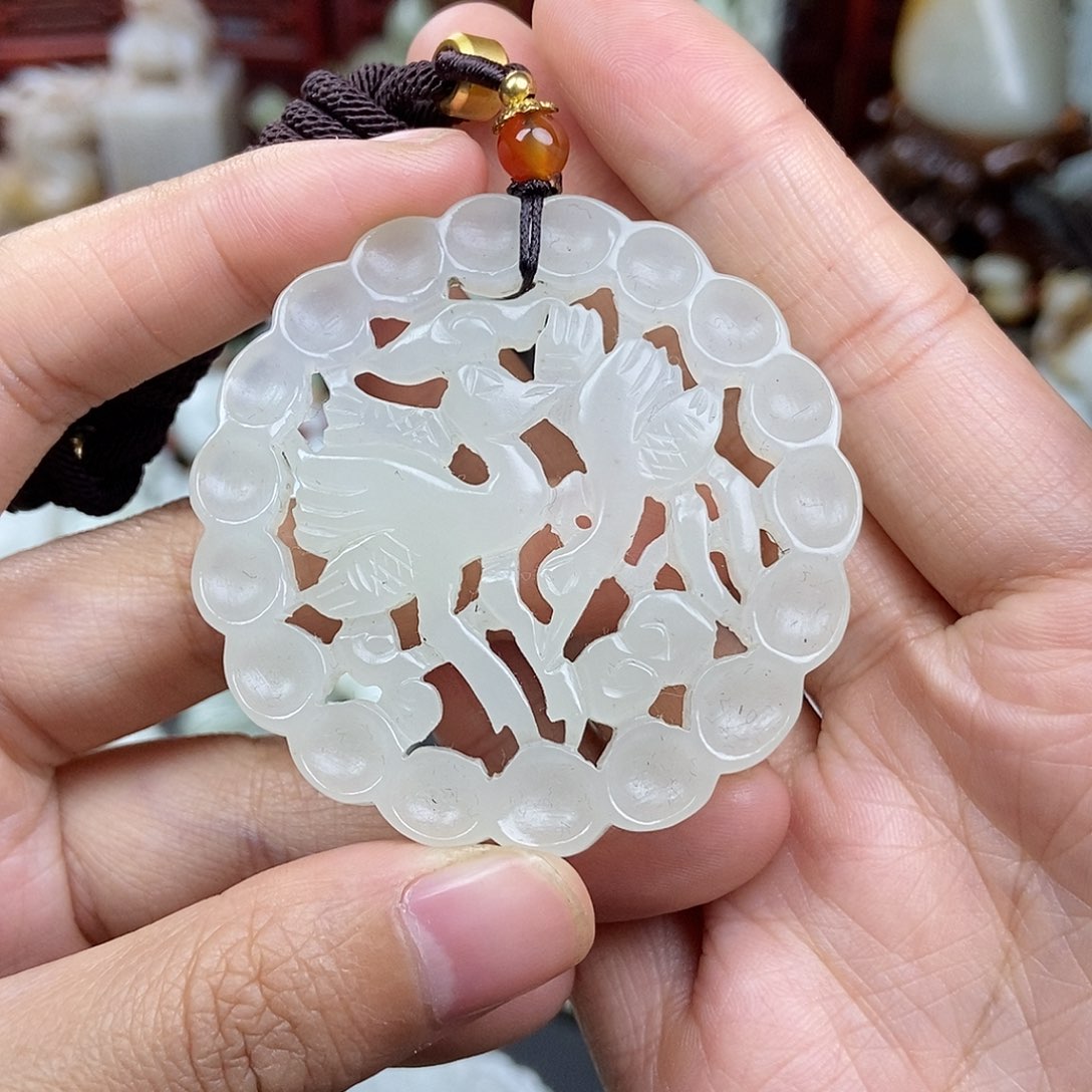 和田玉未镶嵌挂件