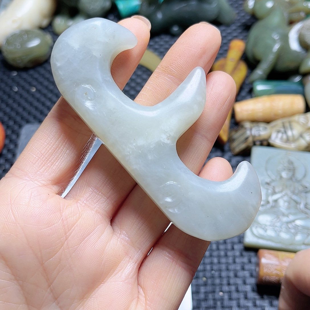 白玉菩提吊坠摆件