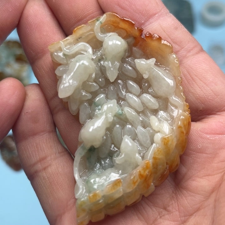 翡翠颈饰未镶嵌五鼠运财