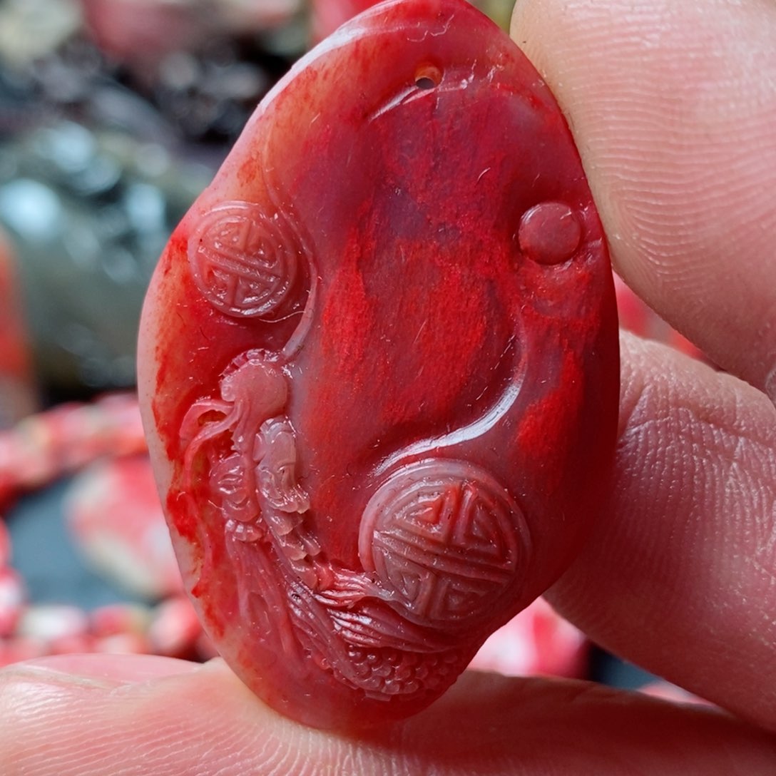 昌化鸡血石昌化鸡血石挂件