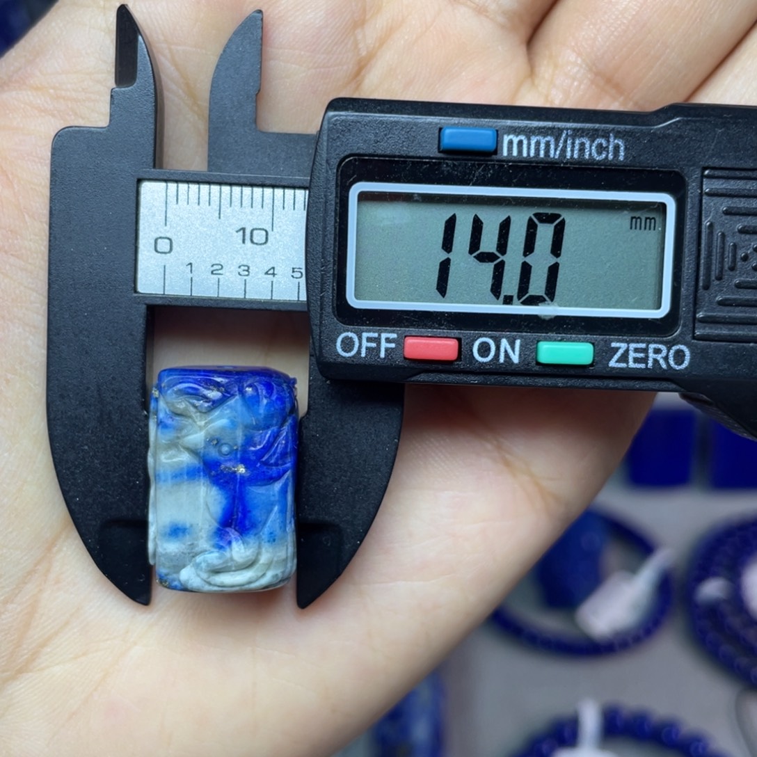未镶嵌青金石14×21mm雕刻配饰